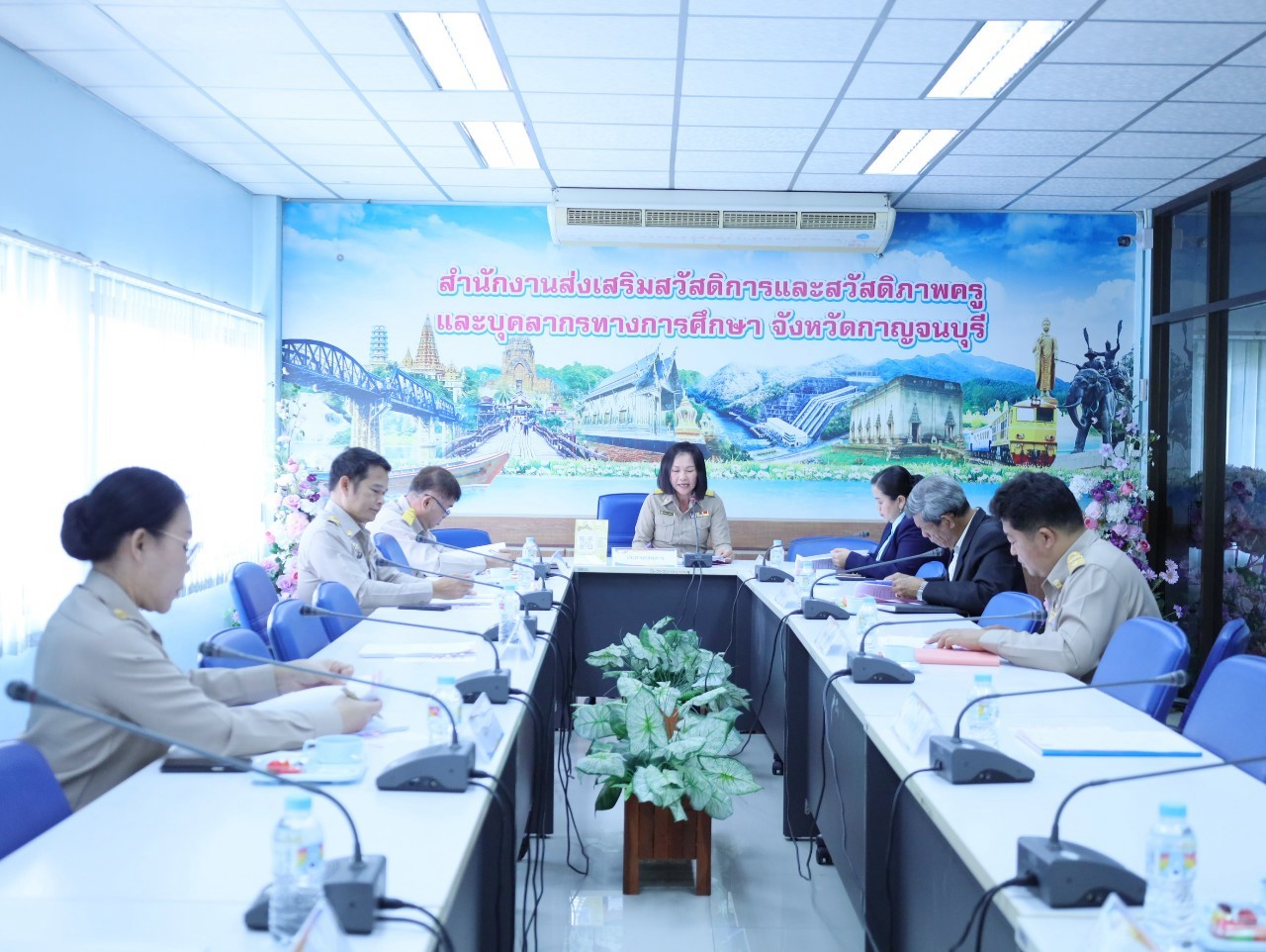 การประชุมคณะกรรมการ ส.ก.ส.ค. จังหวัดกาญจนบุรี ครั้งที่ 22568 17.3.68.1