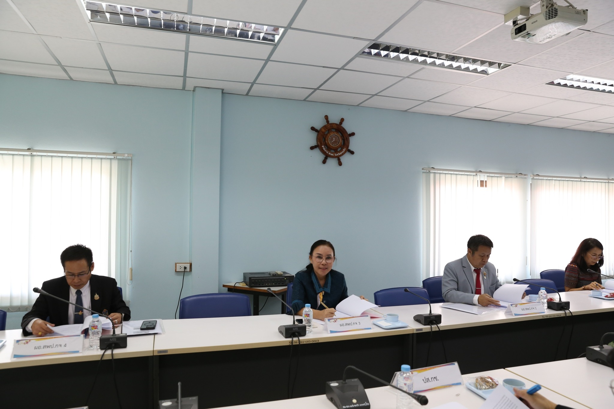 การประชุมคณะกรรมการ สกสค.จังหวัดกาญจนบุรี ครั้งที่ 32568 4.4.68.3