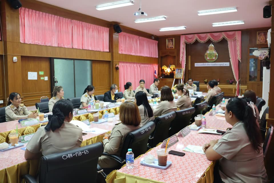 การประชุมคณะกรรมการจัดทำรูปแบบพัฒนาการอ่านและการเขียน 16.7.67.3