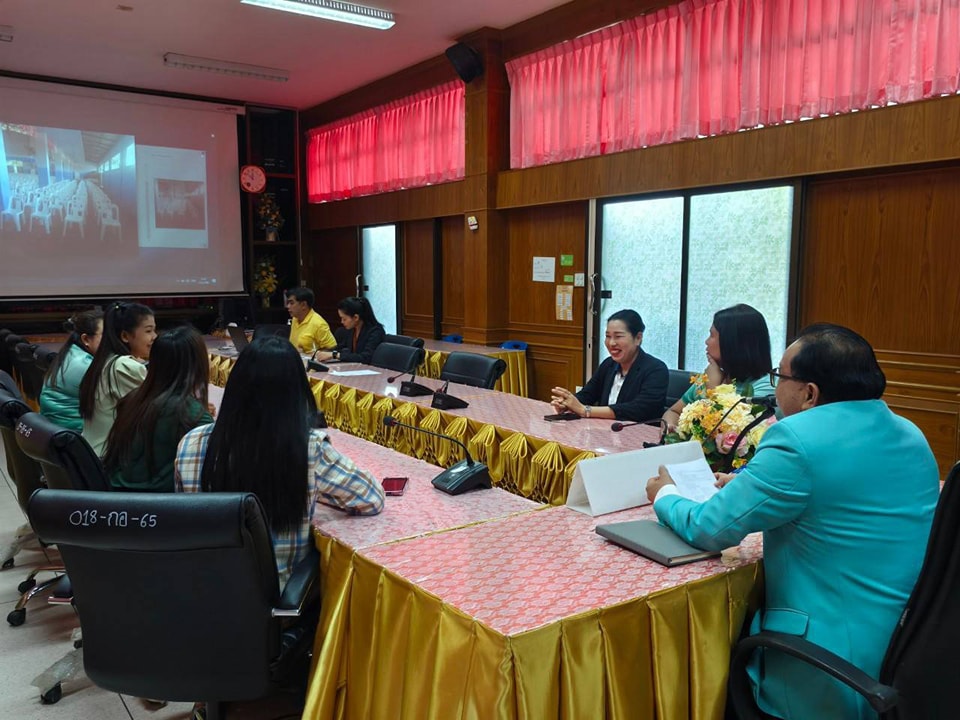 การประชุมคณะกรรมการฝ่ายพิธีรับมอบ โล่เกียรติบัตร งานวันครู ครั้งที่ 69 15.1.68.4