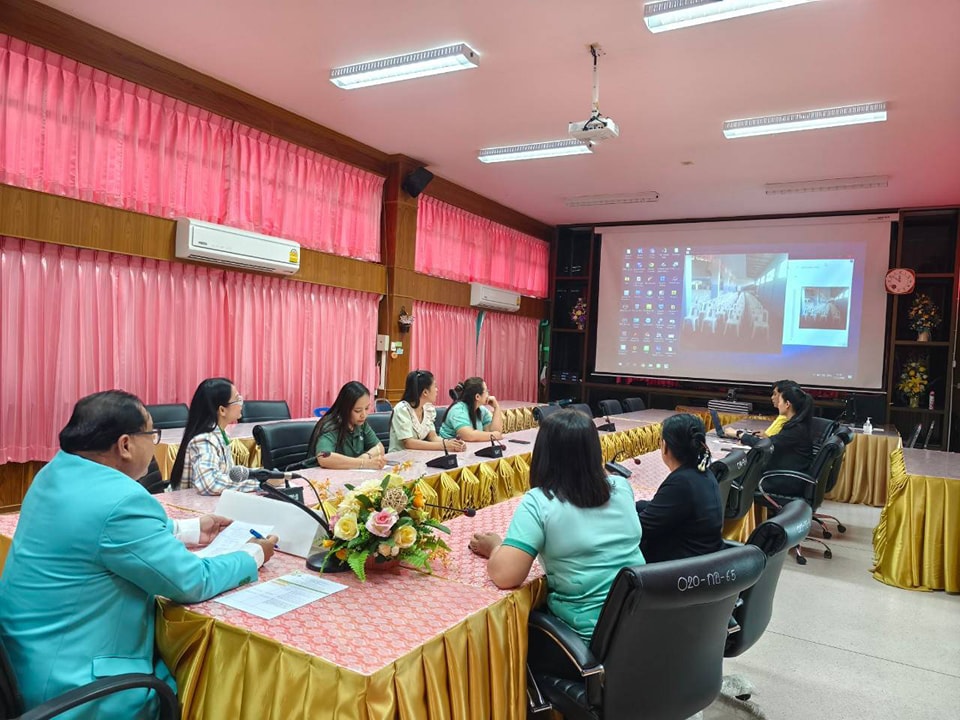 การประชุมคณะกรรมการฝ่ายพิธีรับมอบ โล่เกียรติบัตร งานวันครู ครั้งที่ 69 15.1.68.5