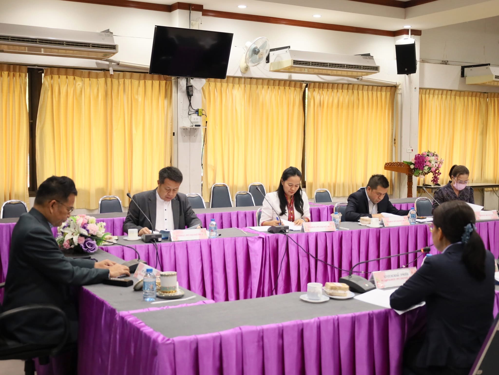 การประชุมคณะอนุกรรมการบริหารเ 5.2.68.2