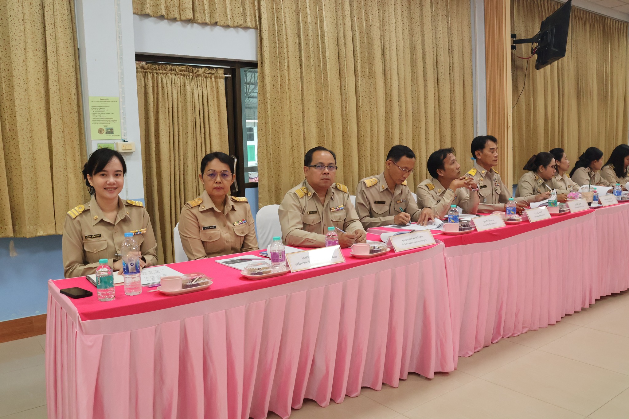 การประชุมจัดทำแผนพัฒนาการศึกษาขั้นพื้นฐาน 3.3.68.8