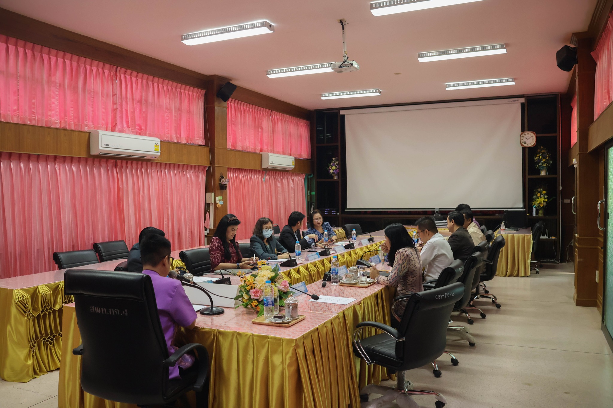 การประชุมผู้บริหารสำนักงานเขตพื้นที่การศึกษา ครั้งที่ 52568 24.4.68.6