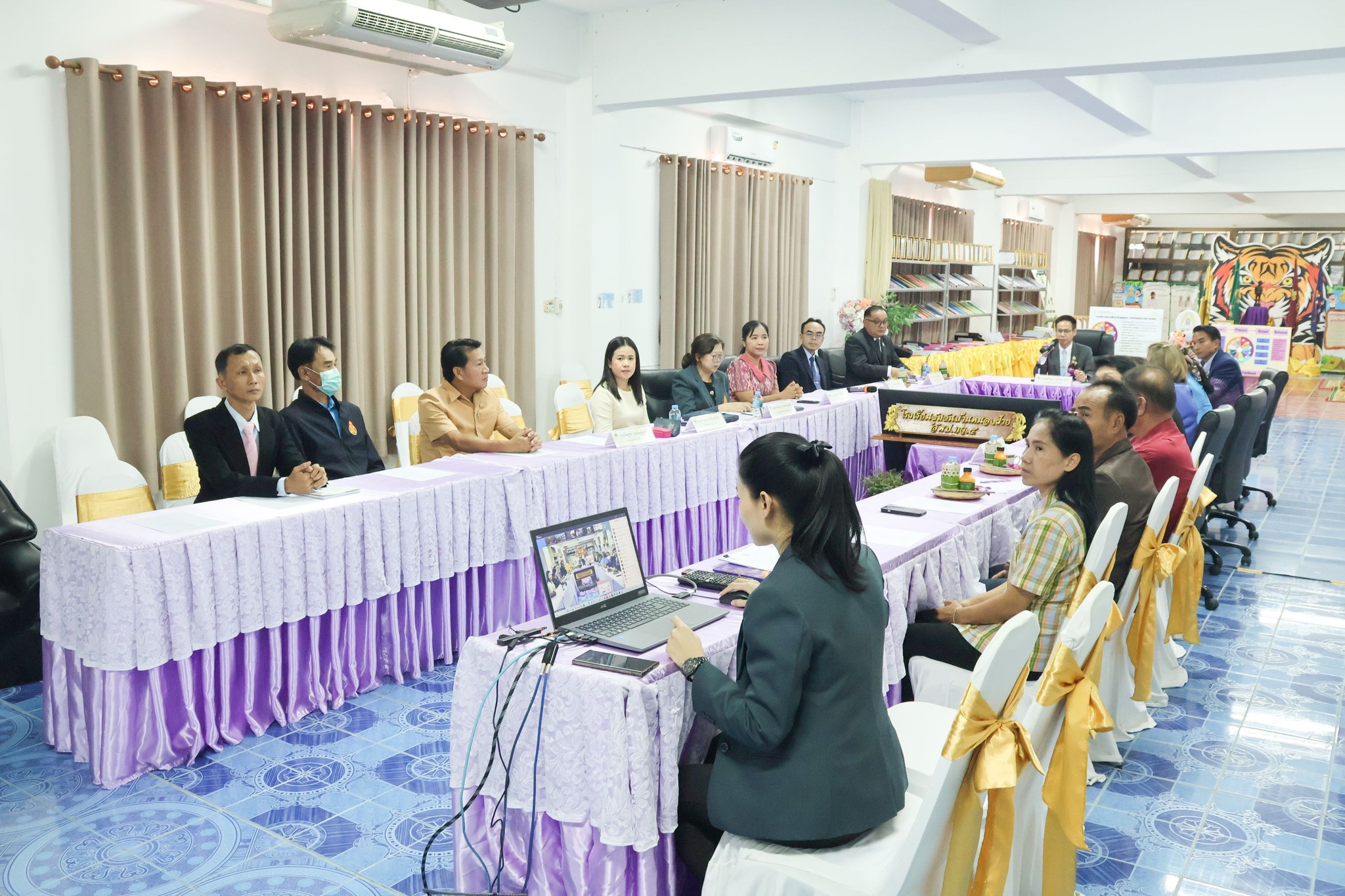 การประชุมผู้อำนวยการสำนักงานเขตพื้นที่การศีกษา 28.2.68.8
