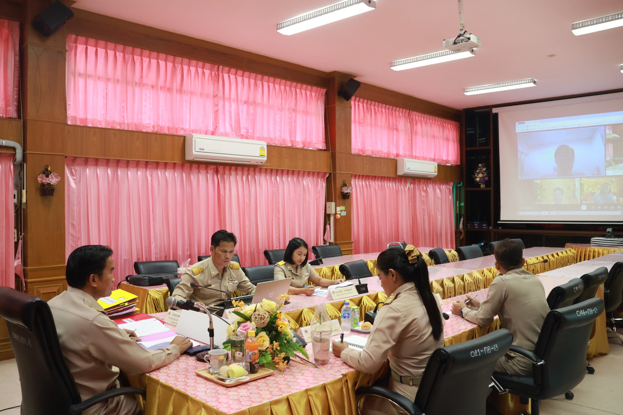 การประชุมร่วมระหว่างคณะทำงานเขตพื้นที่และคณะทำงาน 15.10.67.7