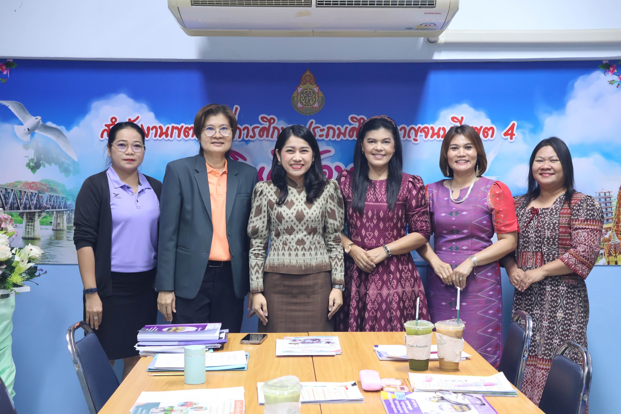 การประเมินผลงานเพื่อขอรับตราพระราชทาน 3.4.68.6