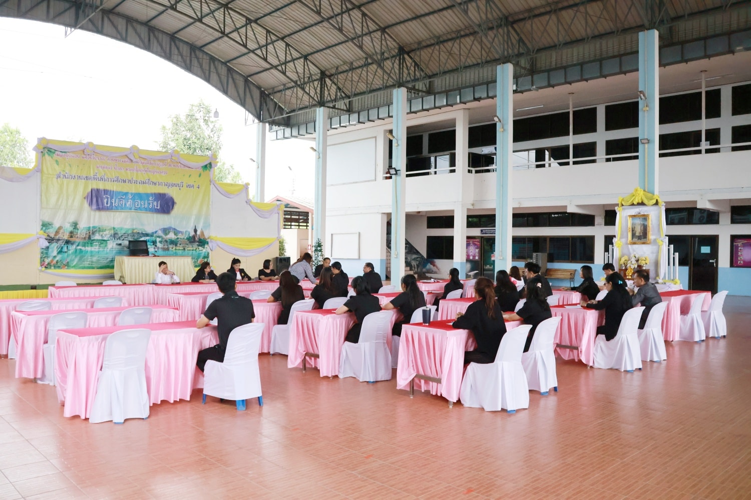 จัดบุคลากร 191168 1