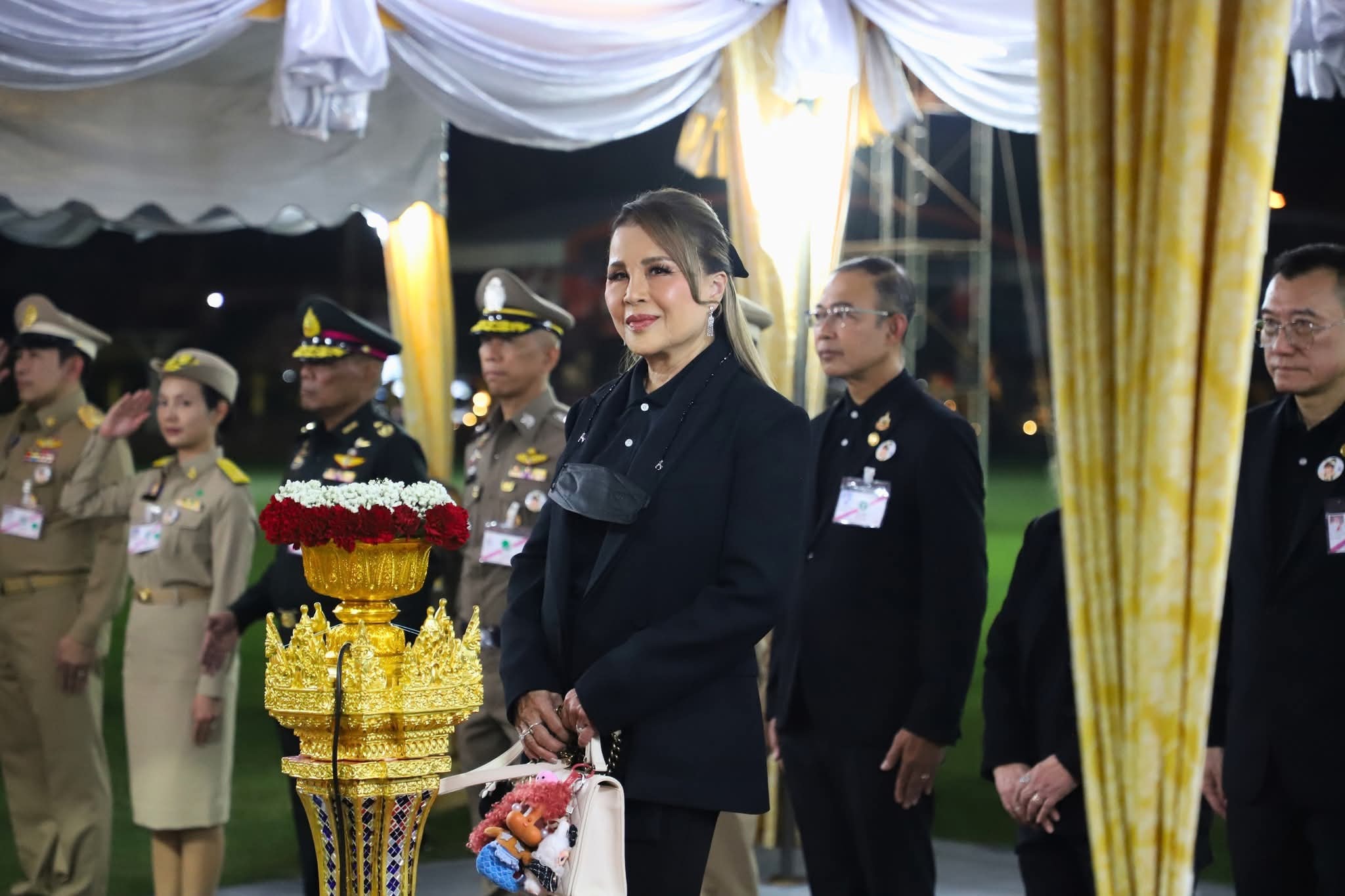 รับเสด็จทูลกระหม่อม 111168 1