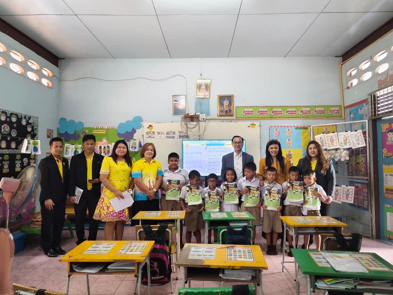 นิเทศและติดตามโรงเรียนที่จัดการเรียนการสอนโดยใช้การศึกษาทางไกลผ่านดาวเทียม DLTV 24.7.67.6