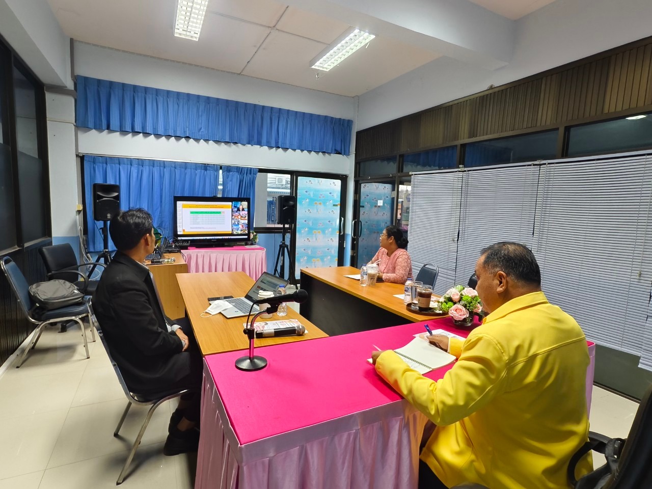 ประชุมการติดตามการขับเคลื่อน27.2.68.6