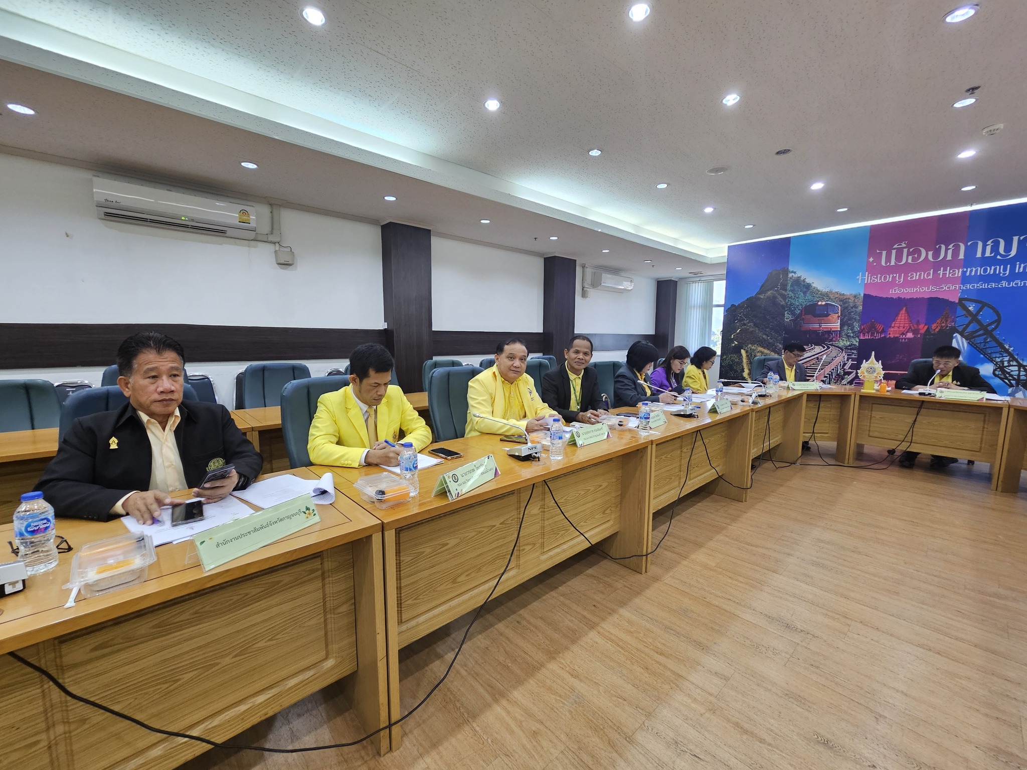 ประชุมคณะกรรมการคัดเลือกครู 2.12.67.4