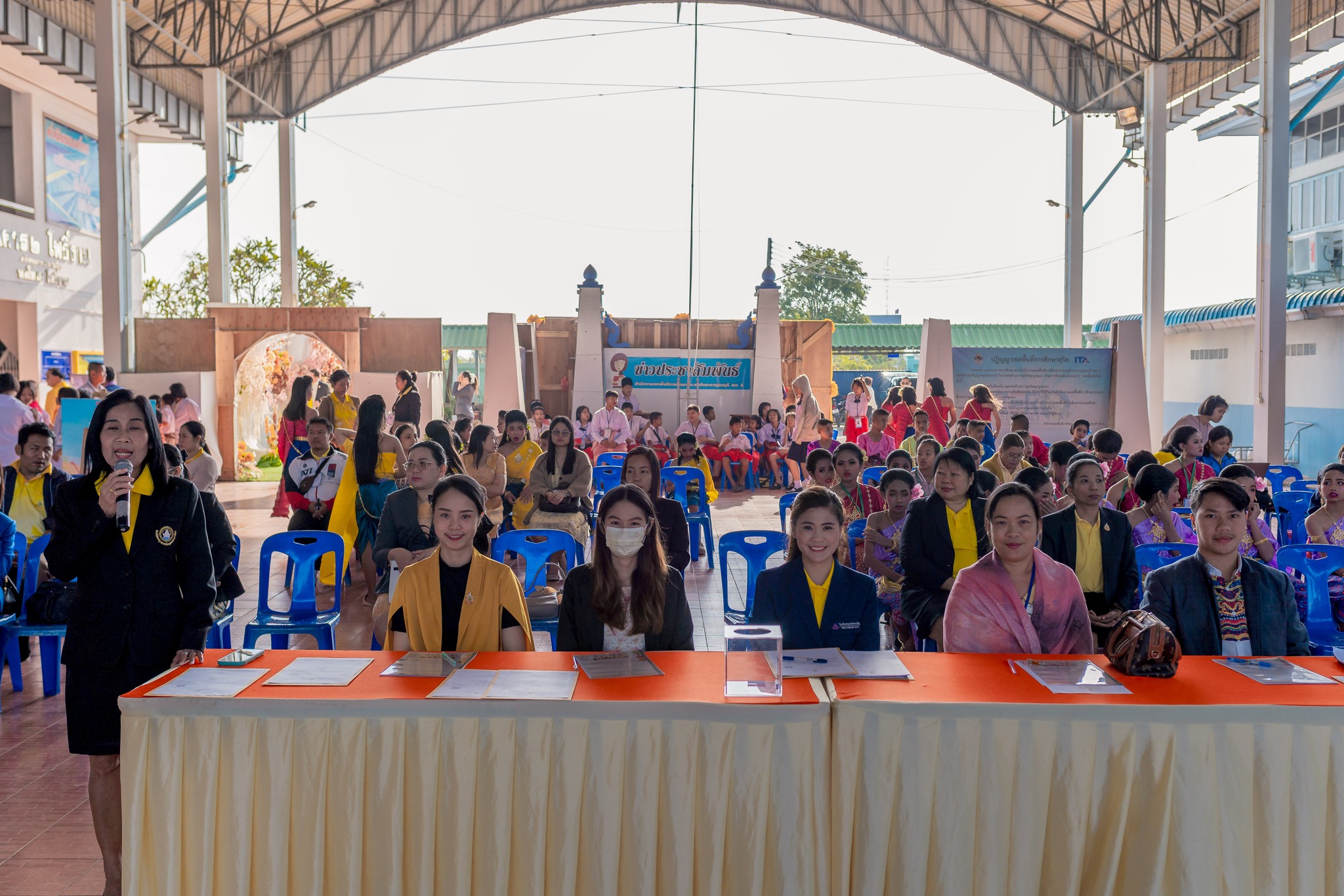 รวบรวมภาพกิจกรรมการแข่งขันศิลปหัตถกรรมนักเรียน ครั้งที่ 72 24.12.67.5