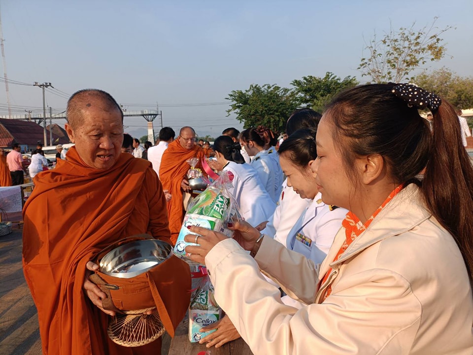ร่วมพิธีถวายพระพรชัยมงคล 8.1.68.6