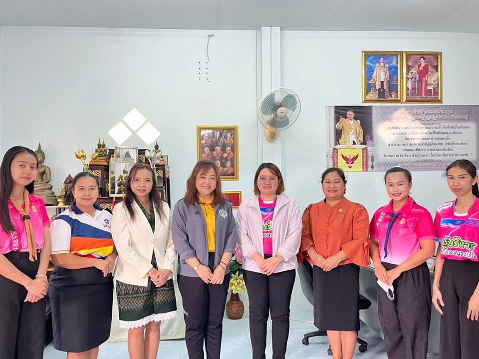 ลงพื้นที่ตรวจเยี่ยม พร้อมทั้งมอบชุดหนังสือ 22.2.67.3