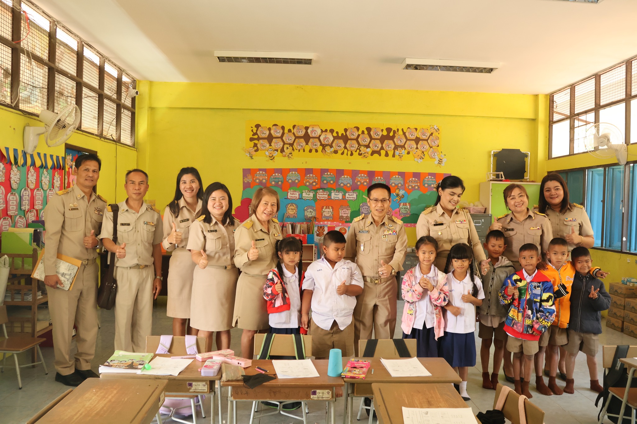 ลงพื้นที่ตรวจเยี่ยม ให้กำลังใจโรงเรียนเครือข่าย 27.1.68.15