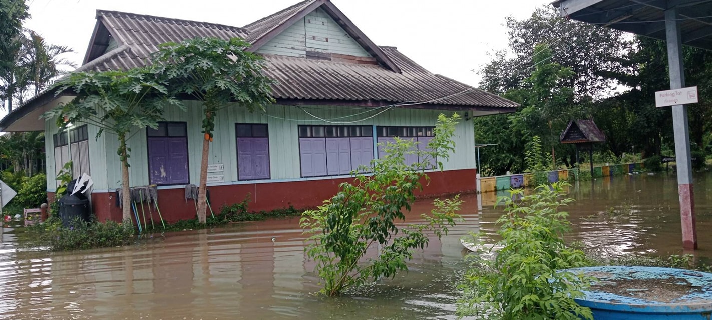 ลงพื้นที่ตรวจเยี่ยมสถานการณ์น้ำท่วม 22.10.67.7