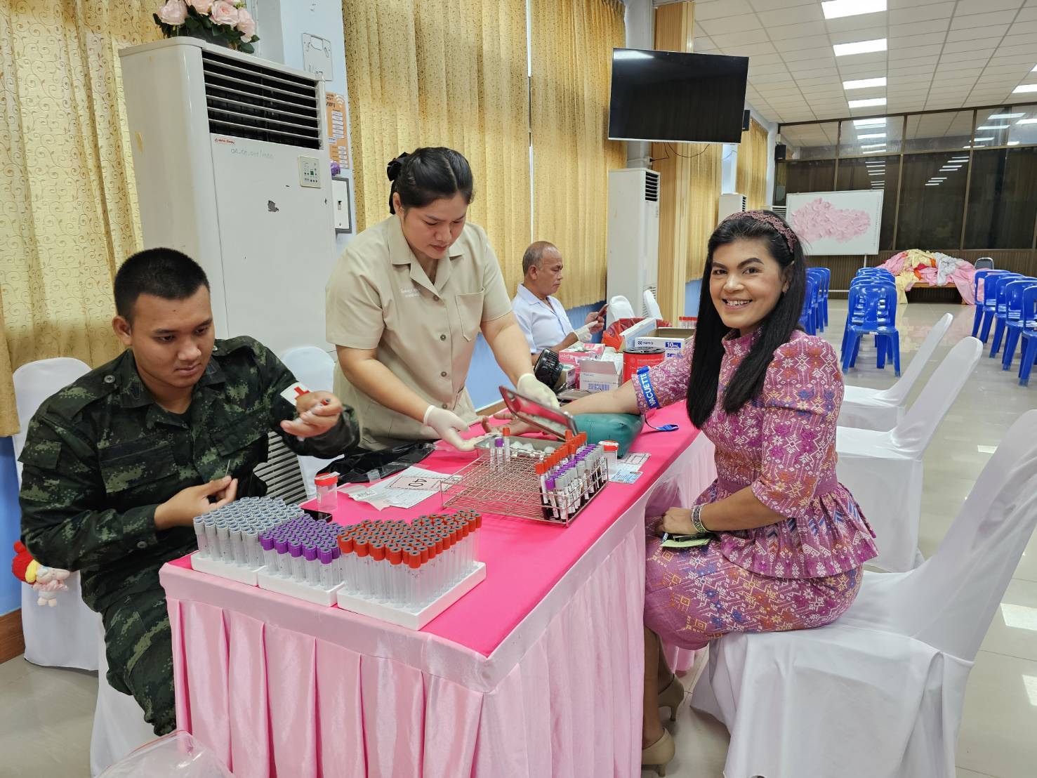 เข้าตรวจเยี่ยมให้กำลังใจคณะครู 28.11.67.3