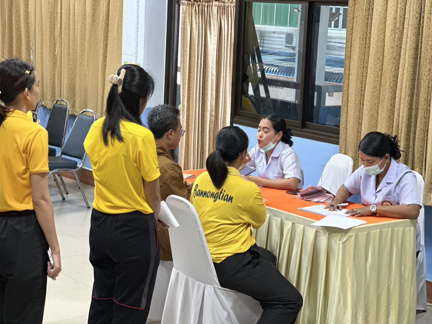 เข้าตรวจเยี่ยมให้กำลังใจคณะครู 28.11.67.5