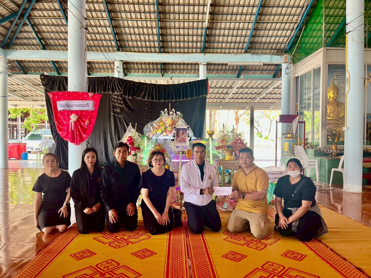 LINE ALBUM 11369 260311 8 0