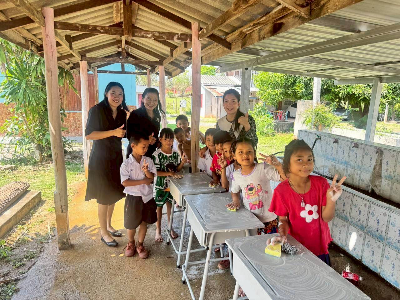 LINE ALBUM 1832026 260318 1 0