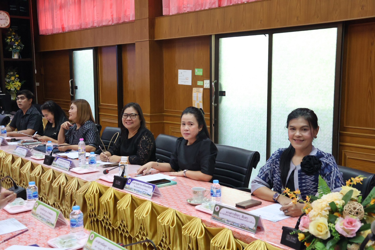 LINE ALBUM 9469 260409 33 0