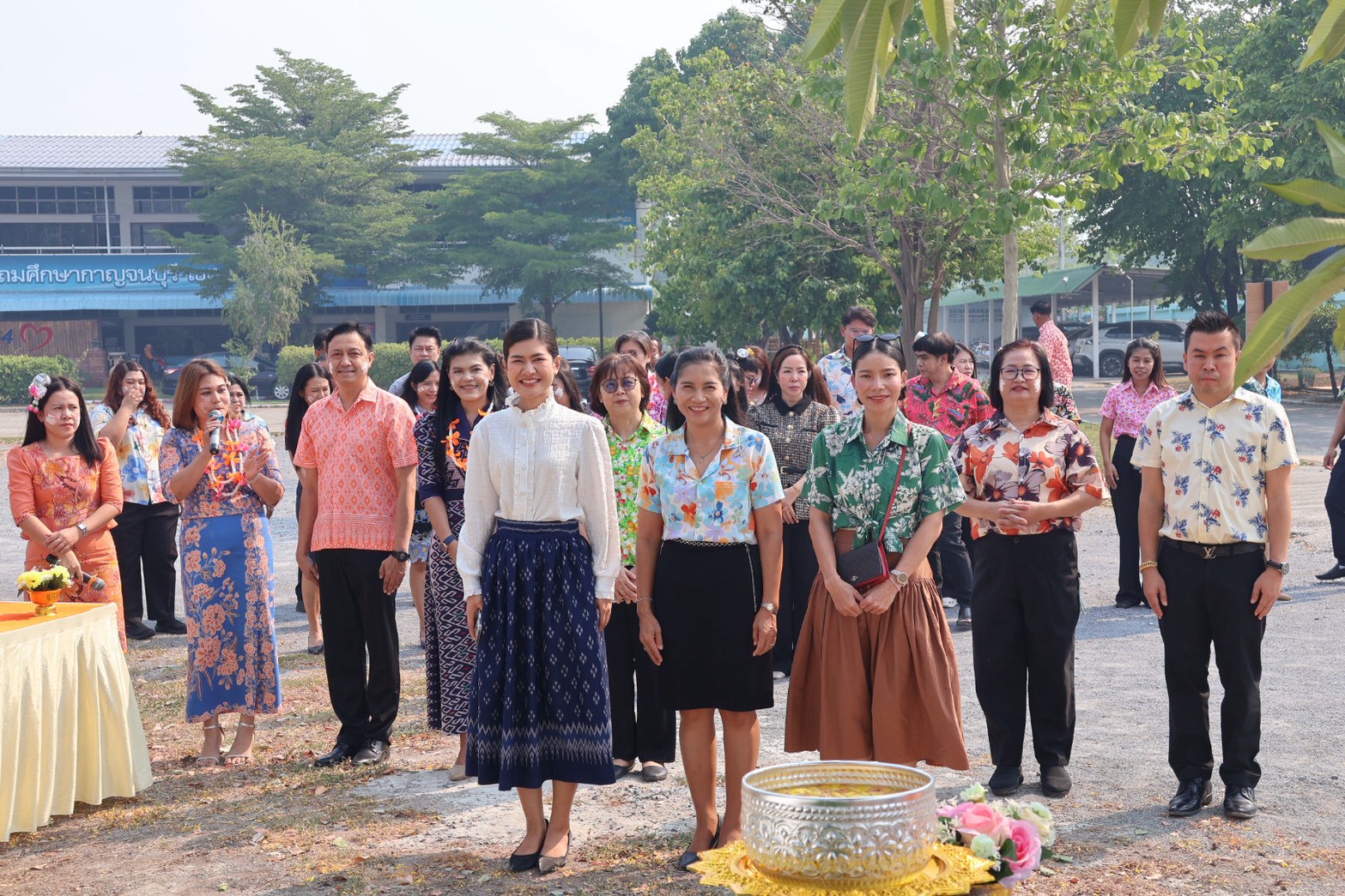 LINE ALBUM กิจกรรมสรงนํ้าพระวันสงกรานต์ 2569 260416 207 0