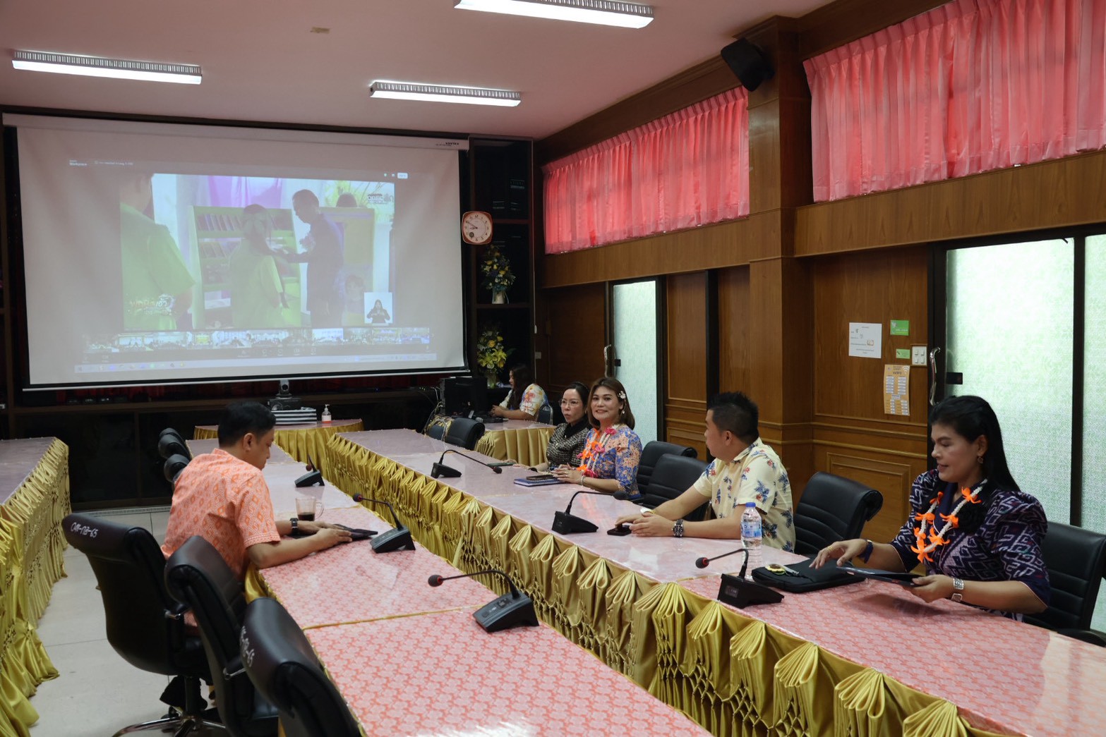 LINE ALBUM กิจกรรมสรงนํ้าพระวันสงกรานต์ 2569 260416 257 0