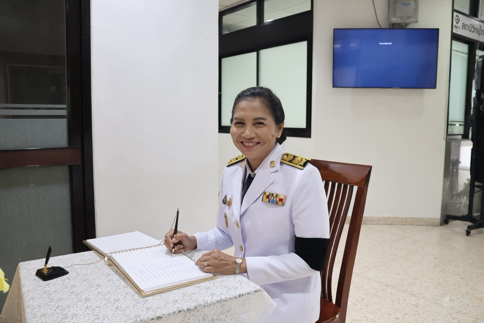 LINE ALBUM บันทึกเทปเฉลิมพระชนมพรรษา 210769 260721 157 0