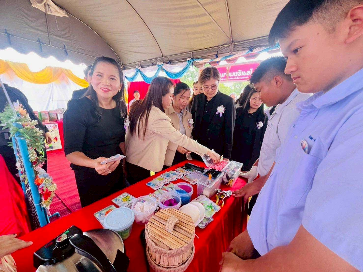 LINE ALBUM เปิดบ้านวิชาการ หนองรีหนองกร่าง 260302 9 0